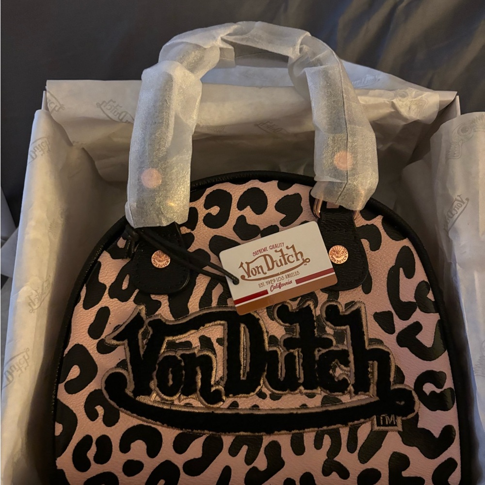 Von Dutch Black and Pink Leopard Shoulder Bag - Picture 4 of 7